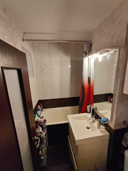 Tineretului, la maxim 4 minute metrou.